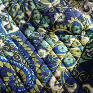 Floral Quilted Bedding Set - Blue and Green